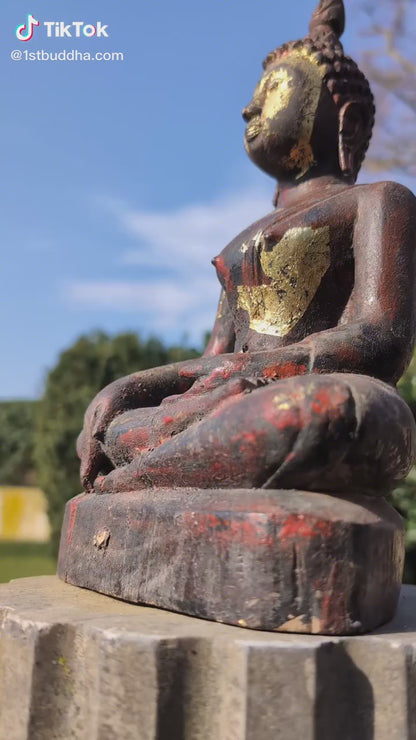 Video van een boeddha uit Birma uit de 19e eeuw. 