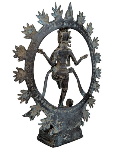 Oud devotioneel Shiva Nataraja beeld van brons