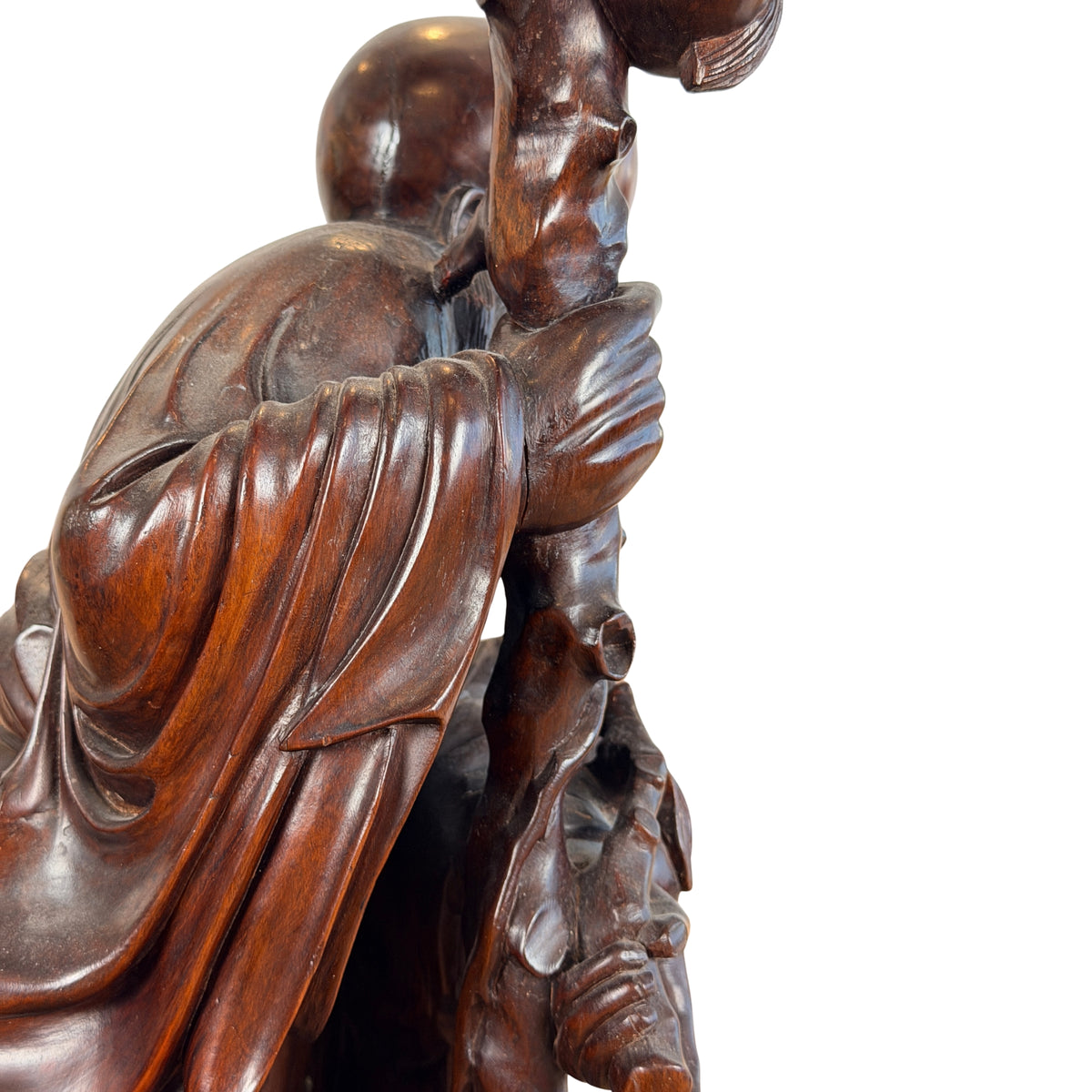 Mantel over de schouder met staf, detail