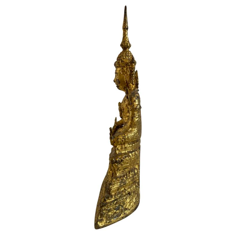 Siamese bronzen Boeddha in bhumisparsha mudra met slanke proporties