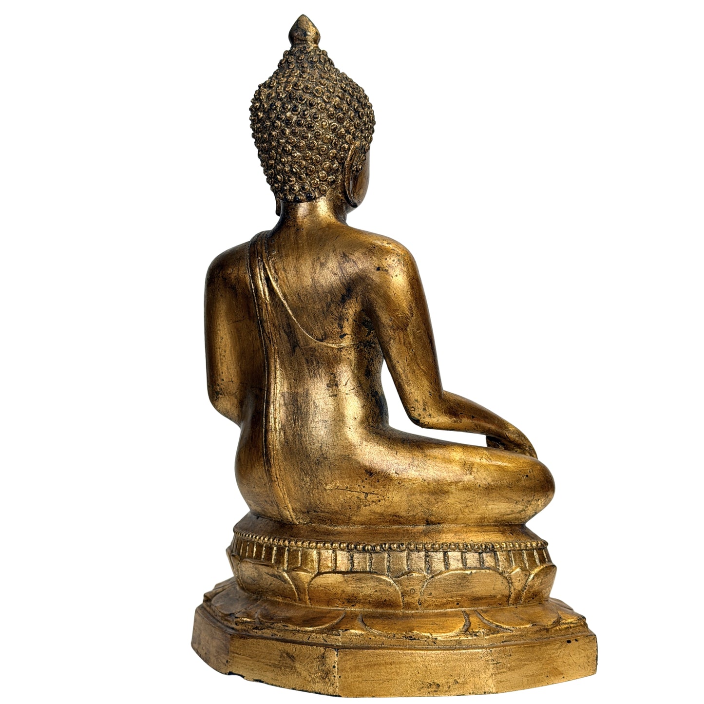 Driekwart achteraanzicht van Thaise Rattanakosin Boeddha met oude goud- en lakoppervlakte