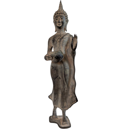 Staande Thaise bronzen Boeddha met almoezenschaal en Abhaya mudra van 1stbuddha.