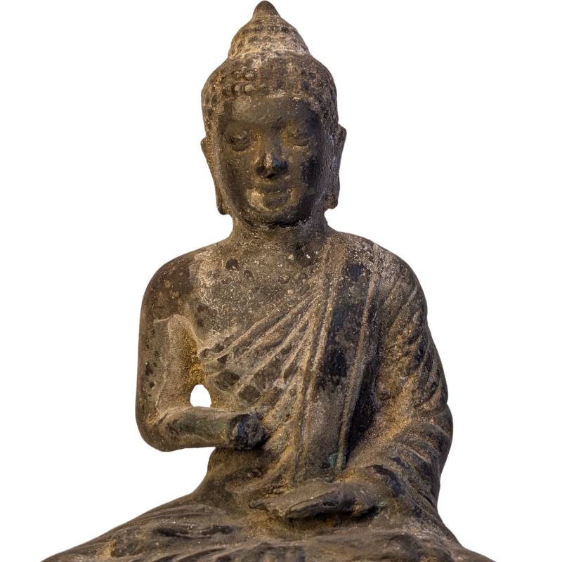 Tibetaans bronzen Boeddhabeeld met diepe natuurlijke patina