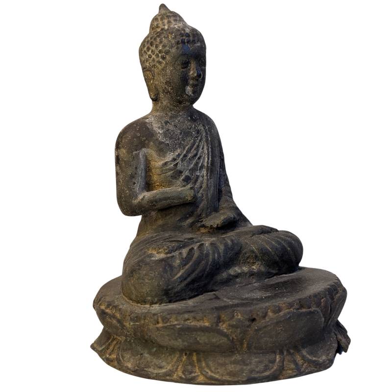 Tibetaans bronzen Boeddhabeeld met diepe patina en historische beschadigingen