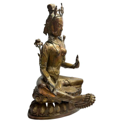 Vajrayana Tara-beeld uit Tibet in antiek gegoten brons