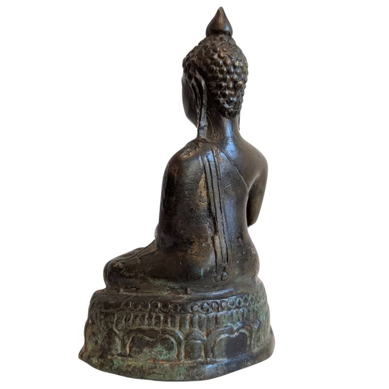 Zuidoost-Aziatisch boeddhabeeld van brons met patina